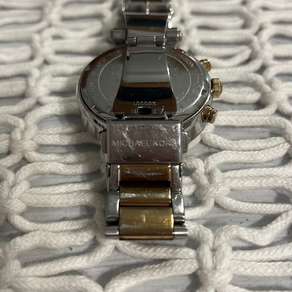 Michael Kors Two-Toned Watch - Picture 4 of 5